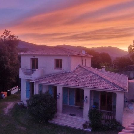 Mare E Monti Chez Thomas Et Magali Bed & Breakfast Vico Bagian luar foto