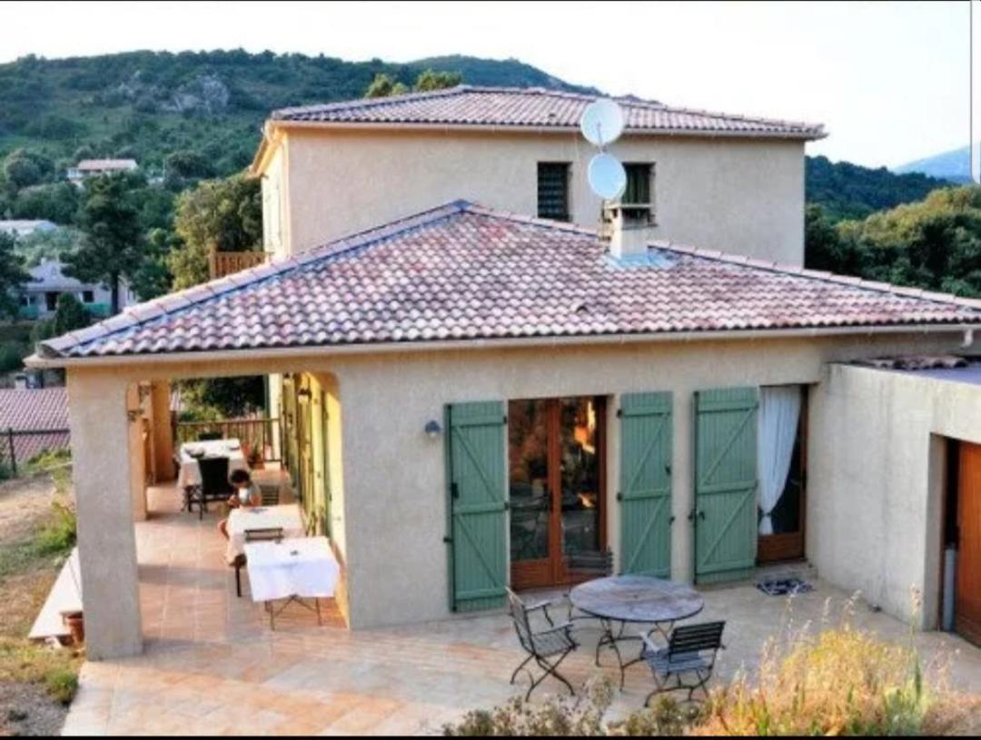Mare E Monti Chez Thomas Et Magali Bed & Breakfast Vico Bagian luar foto