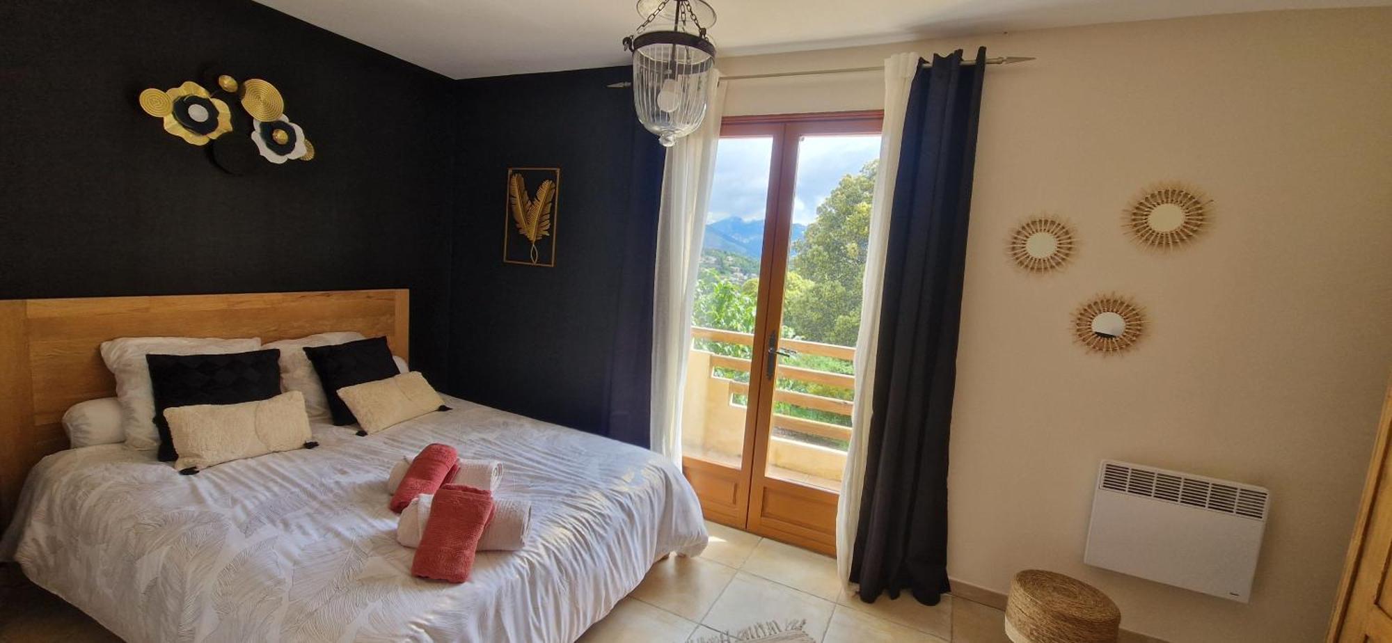 Mare E Monti Chez Thomas Et Magali Bed & Breakfast Vico Bagian luar foto